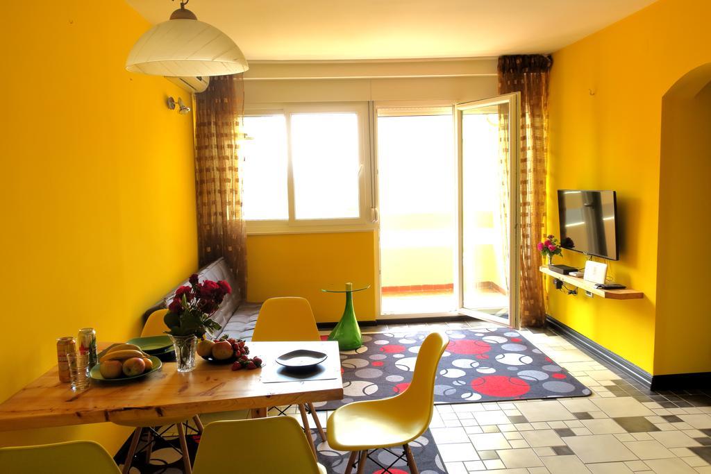 Apartment Veseli Spalato Esterno foto